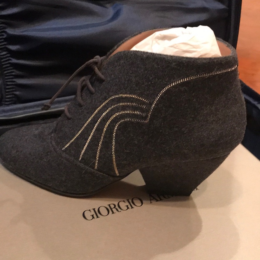 Booties Giorgio Armani, 37  , new in box